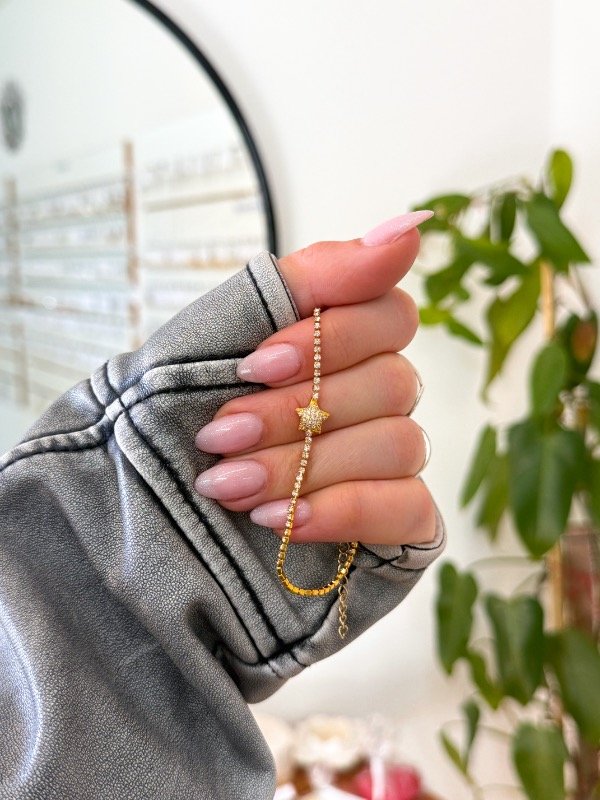 Producto - Pulsera bañada en oro estrella inflada cúbics