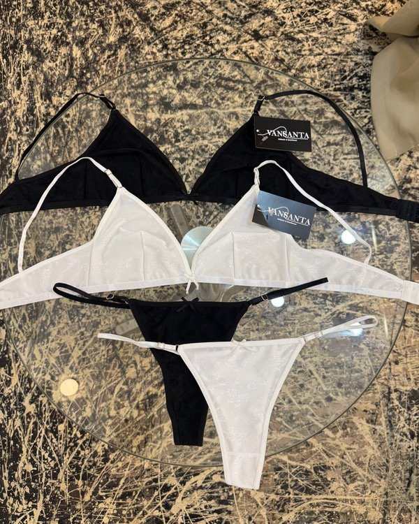 Producto - Conjunto clásico- microfibra bordada