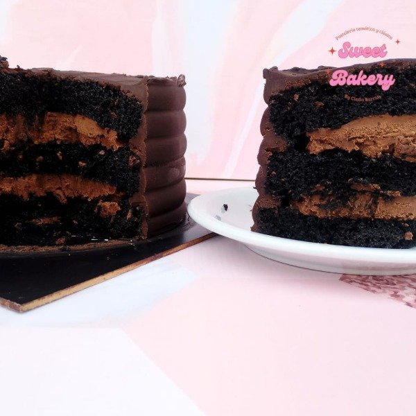 Producto - BRUCE CAKE
