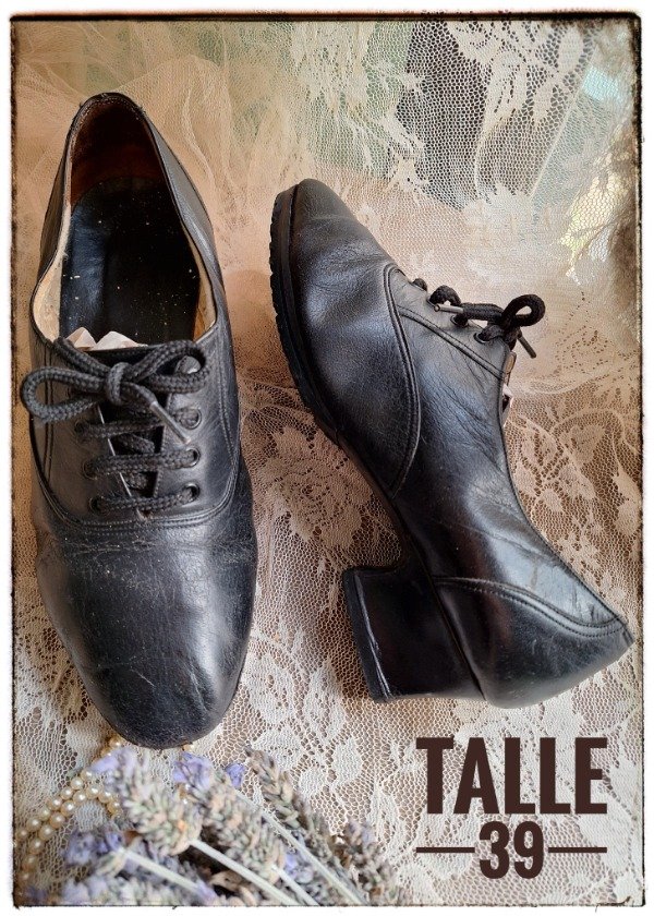 Producto - Zapatos Acordonados Negro Talle 39