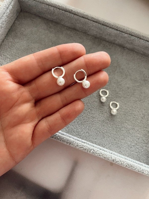 Producto - ARGOLLAS PERLITA BAJA