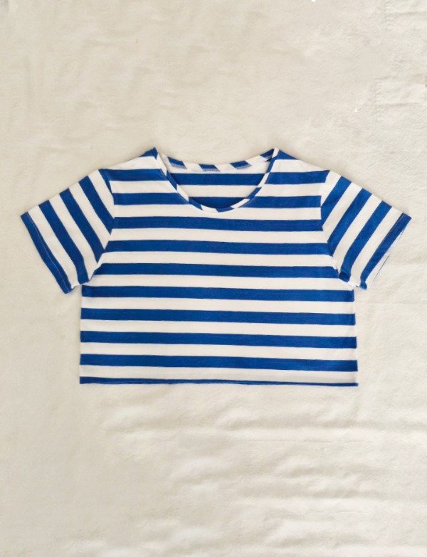 Producto - remera crop MUTABLE azul