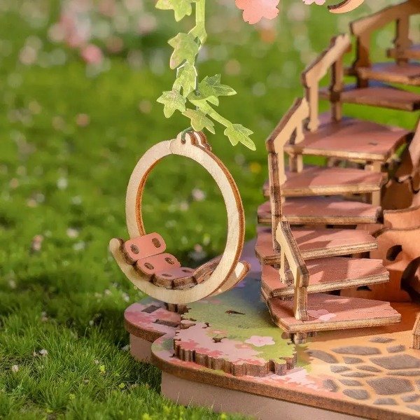 Producto - Robotime Rolife Casa del Árbol Sakura (Sakura Tree House) TGS04 - 2