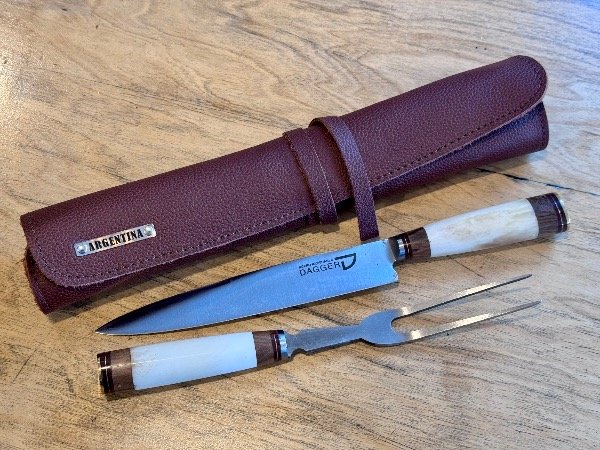 Producto - 224 - Set Parrillero / Trinchar DAGGER Hueso - Paño