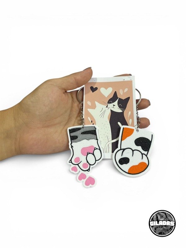 Producto - Combo Llaveros Manitos de  Michis Para Compartir  Incluye Tarjeta de Regalo