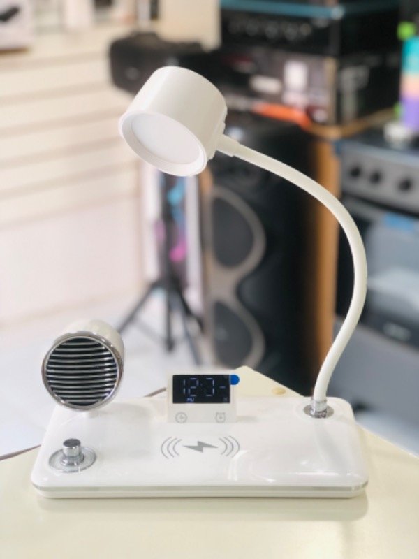 Producto - Lámpara 4 en 1