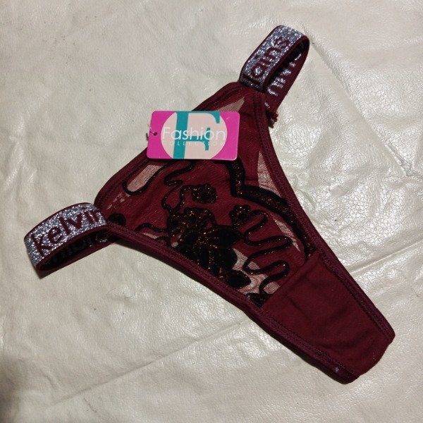 Producto - Colaless C.K bordo