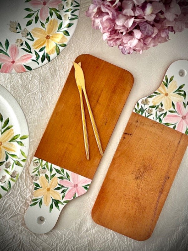 Producto - Tabla madera c flores rosas
