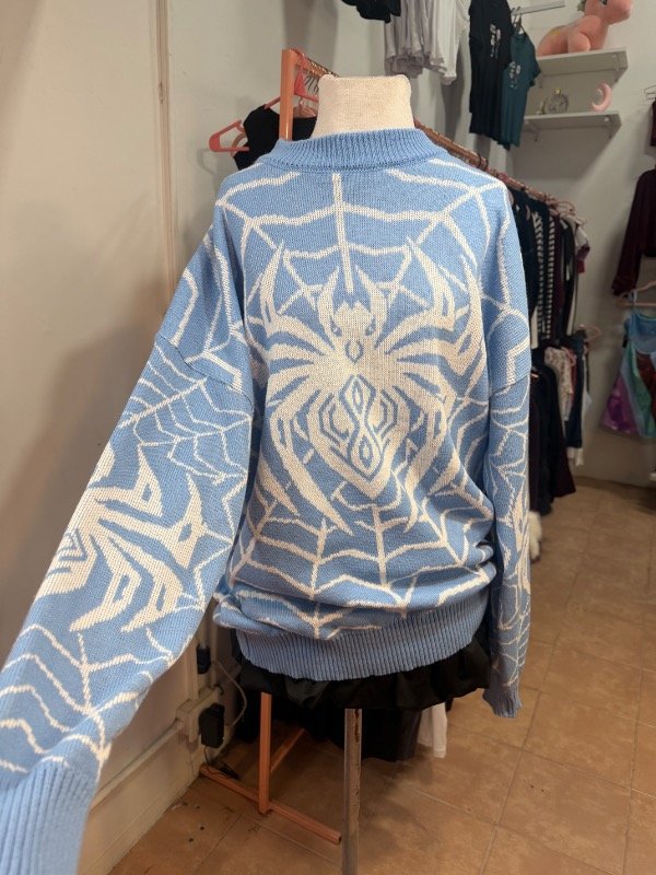 Sweater Spiderman