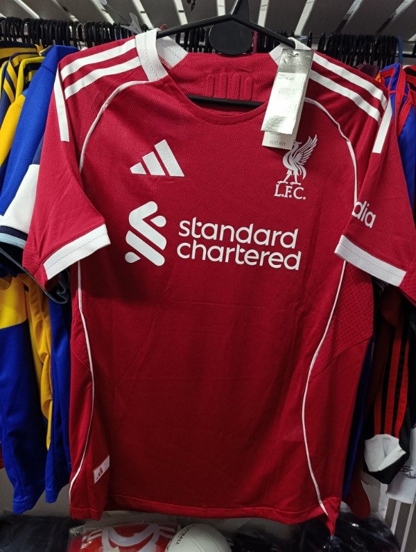 Producto - Liverpool titular Mac Allister