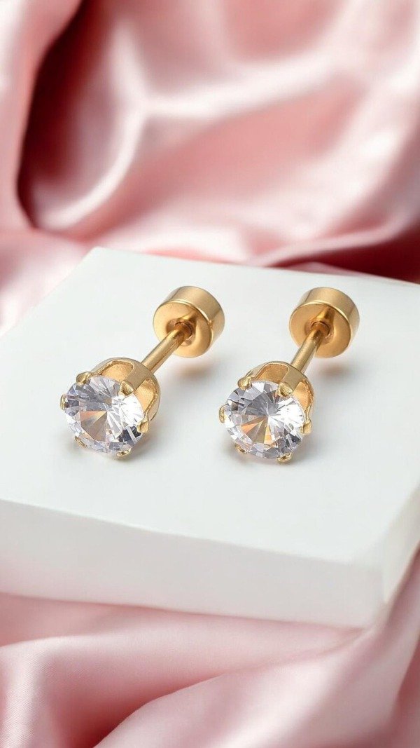 Producto - Abridores acero dorado con circones transparentes