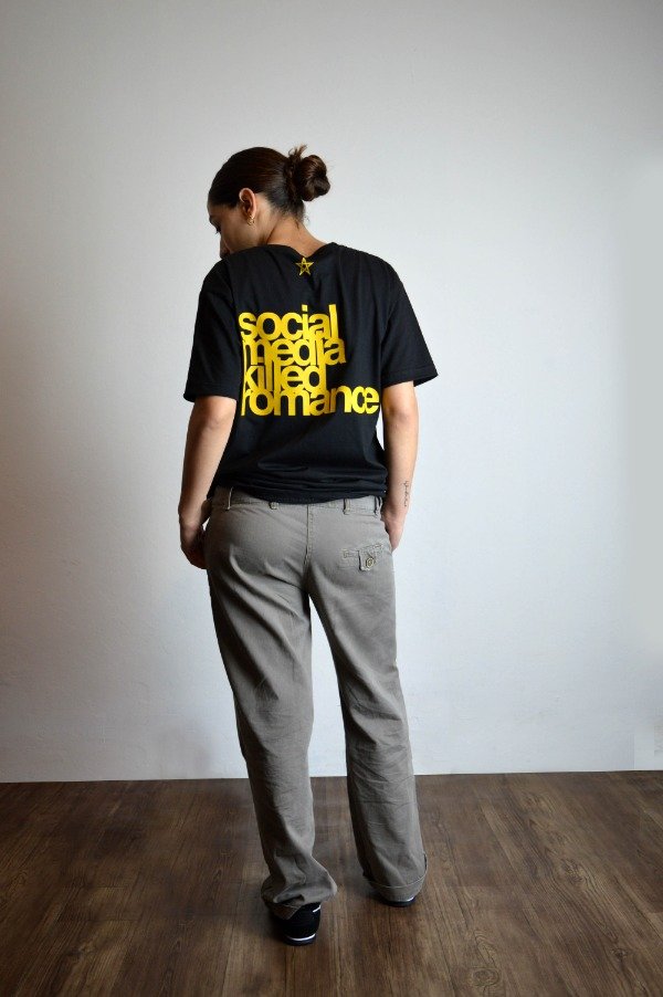 Producto - Remera Social Negra - 3