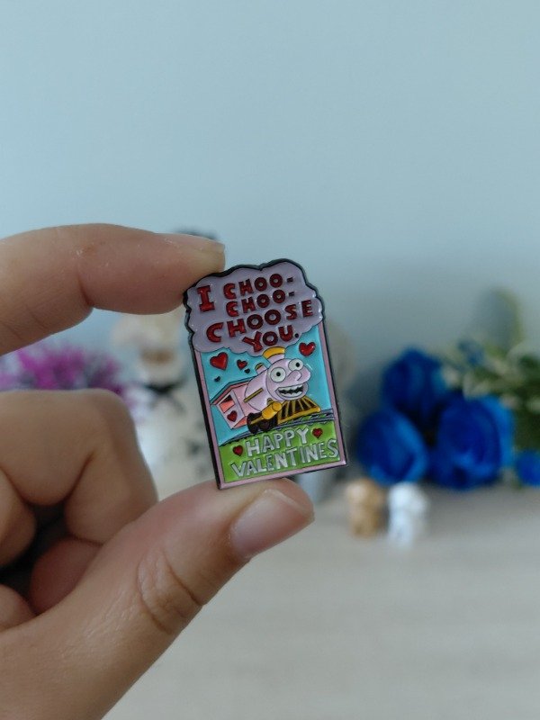 Producto - Pin metalizado - Los Simposon "Choo choo choose you" #0749