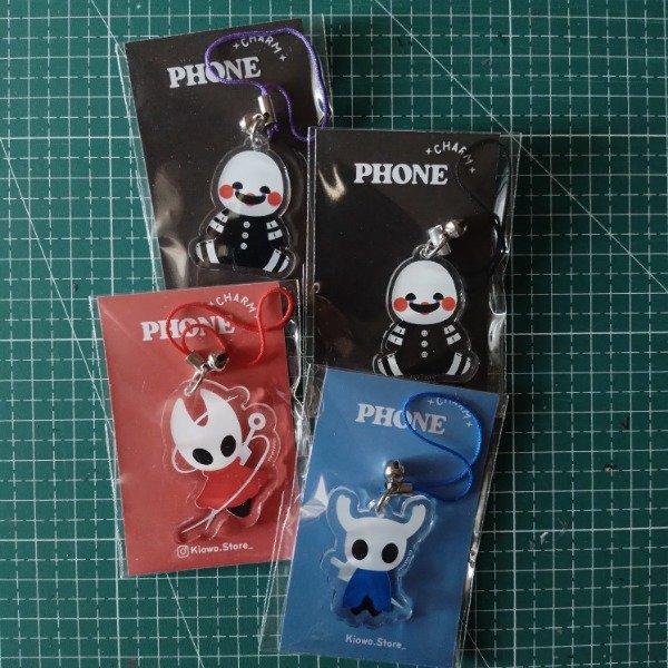 Producto - Charms Puppet /Hornet /Hollow