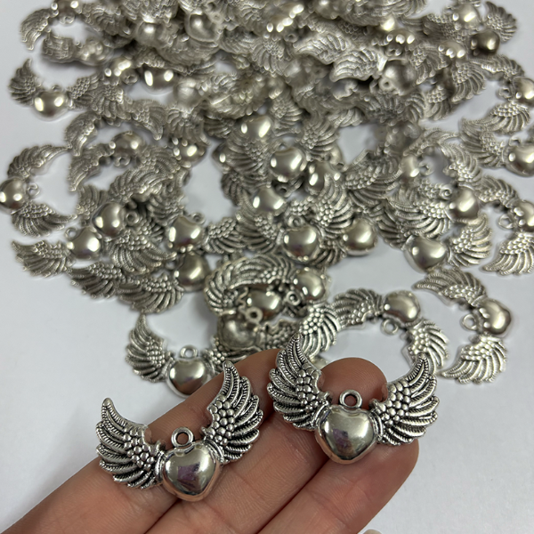 Producto - CORAZÓN CON ALAS x2 unidades