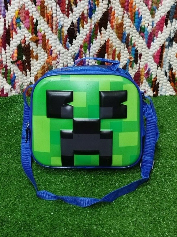 Producto - LINEA VLADY lonchera termica 3d para jardin