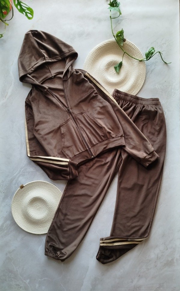 Producto - Conjunto campera + jogging