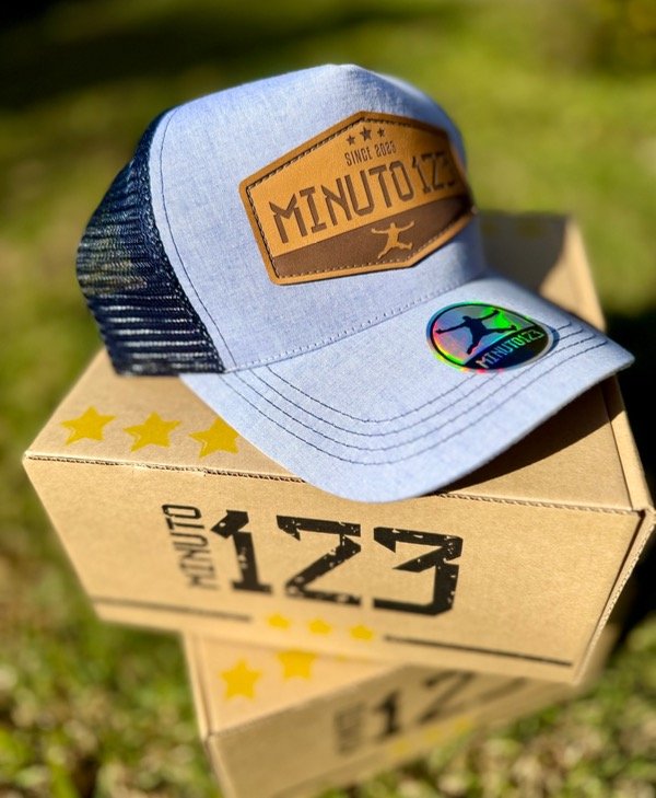 Producto - Trucker Celeste/Azul Hexa123