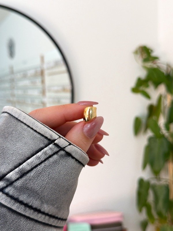Producto - Ear cuff bañado en oro liso derretido - 0