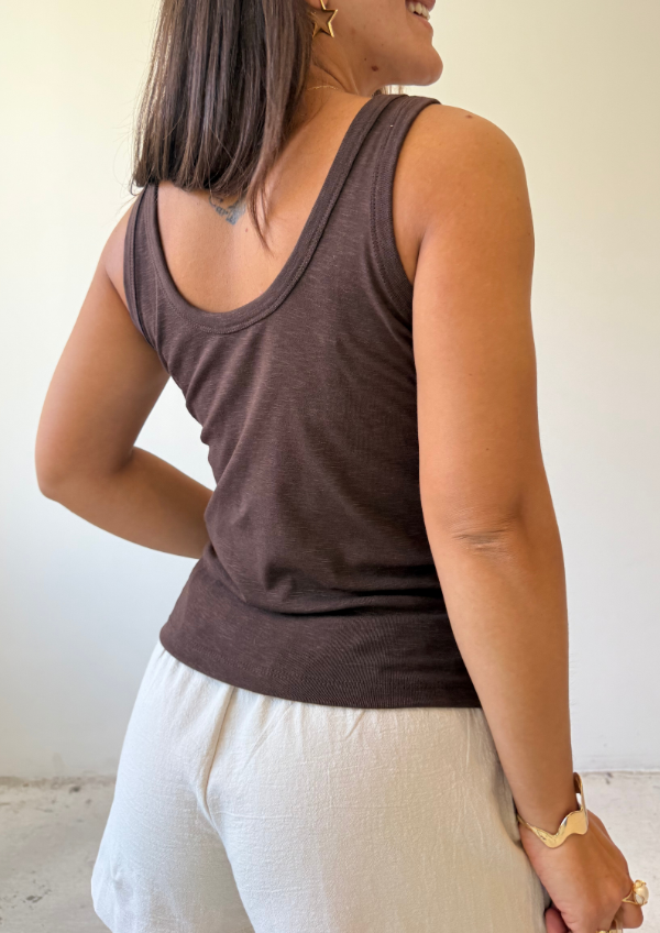 Producto - Musculosa MALTA - Chocolate - 1