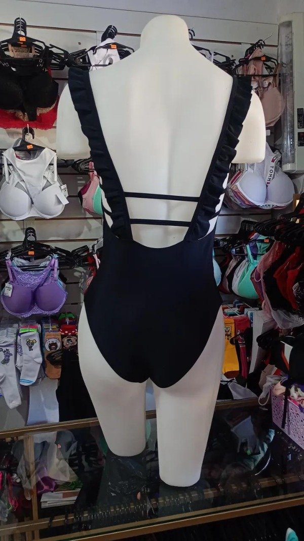 Producto - Enteriza rubí 85 - 3
