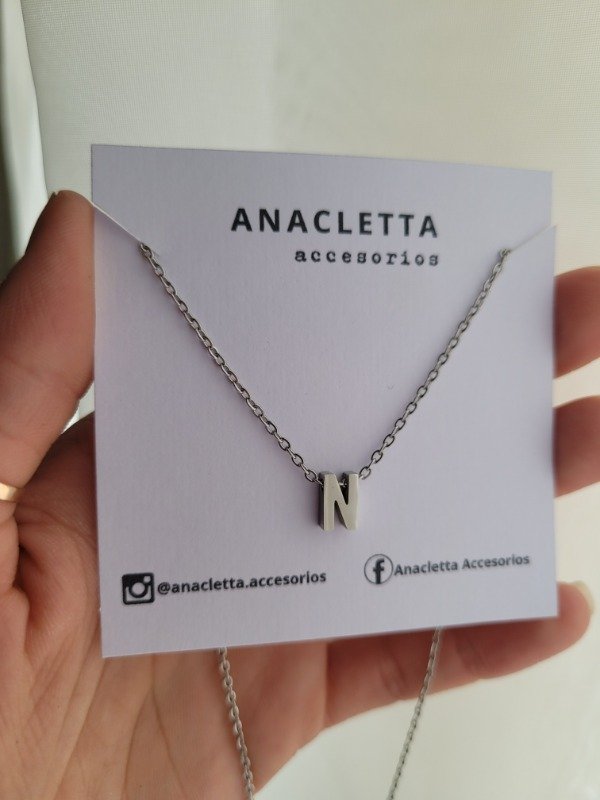 Producto - Gargantilla inicial pasante N AQ