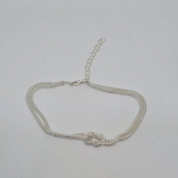 Producto - Pulsera nudo plateada