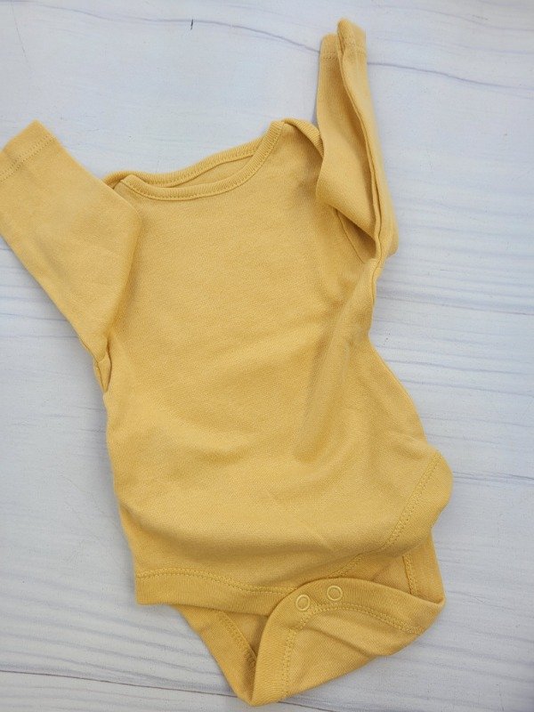 Producto - BODY MINI BASIC MOSTAZA 0 A 3 MESES - transferencia 11.475 - 0