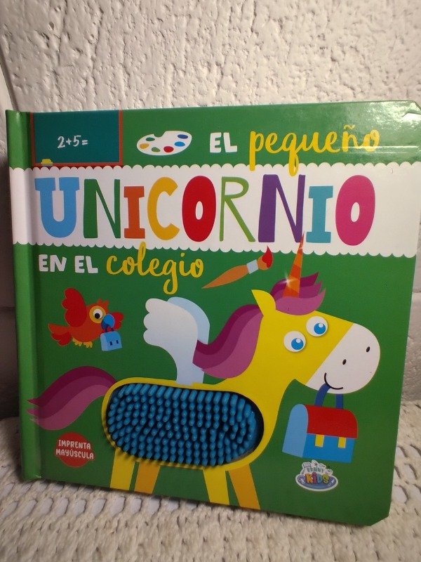 Producto - El pequeño unicornio en verano. Brainy kids. Cartoné. Con textura