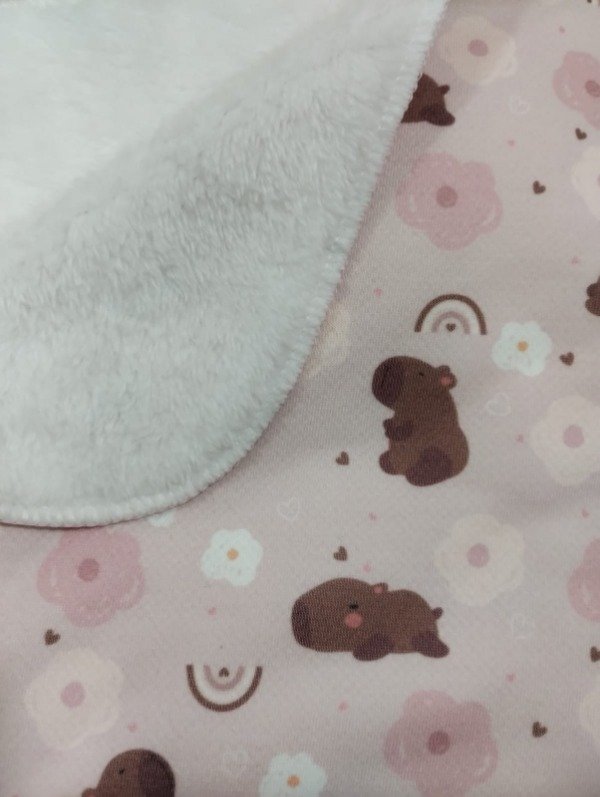 Producto - MANTA CON CORDERITO CAPIBARA