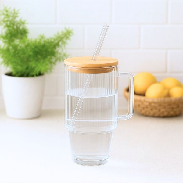 Producto - Vaso jarra de vidrio con asa y sorbete de vidrio