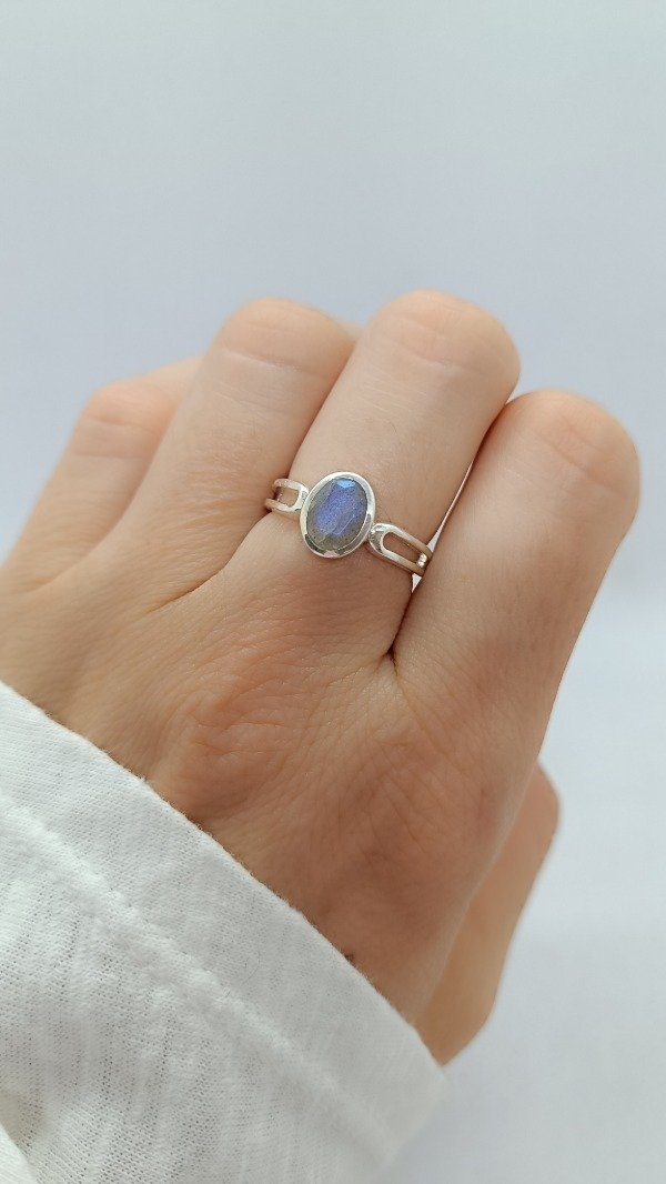 Producto - Anillo con Piedra Labradorita Facetada
