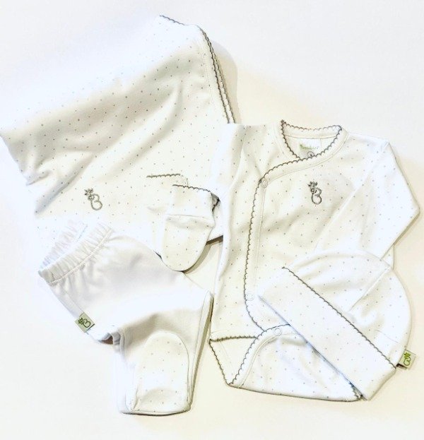 Producto - Ajuar 5 prendas PIMA pintitas gris