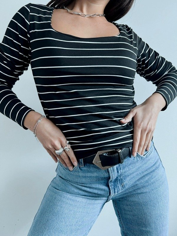 Producto - REMERA ARAUCA