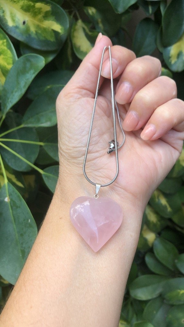Producto - Collar corazón de Cuarzo rosa
