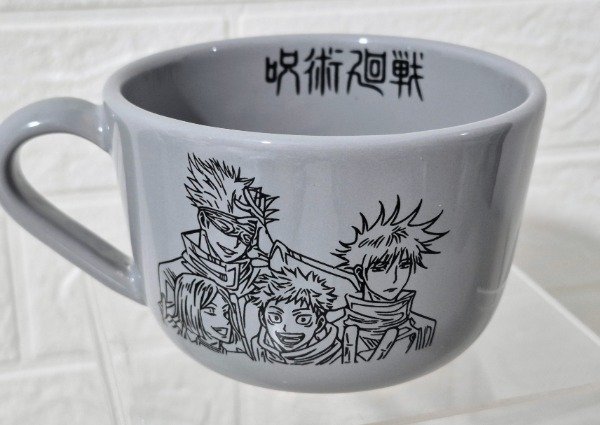 Producto - Tazón Jujutsu Kaisen gris 500 cc