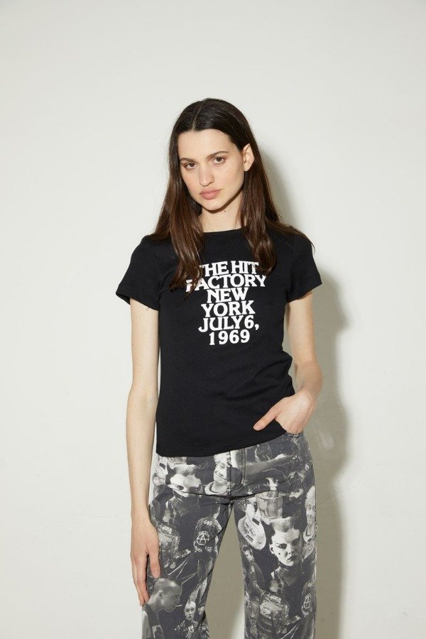 Producto - REMERA HIT FACTORY