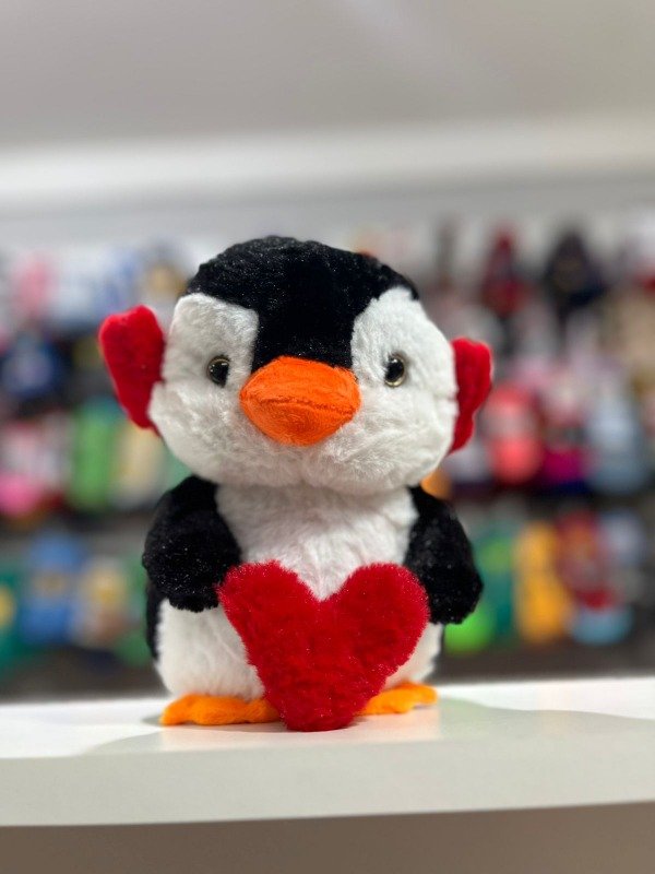 Producto - Peluche pingüino con corazón