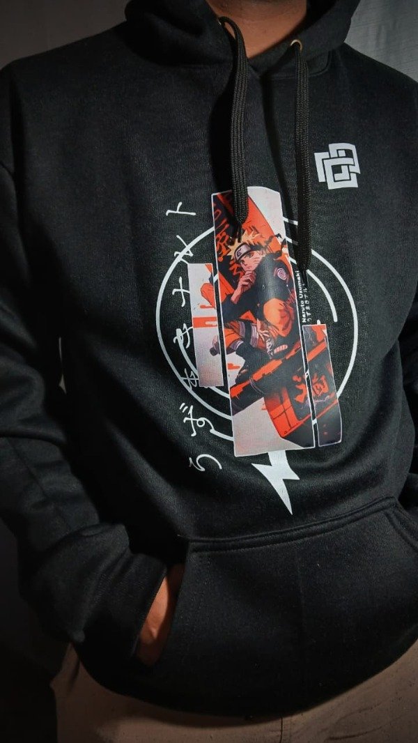 Producto - Buzo Canguro Personalizable de Algodón con Estampa DTF