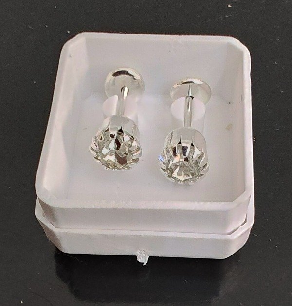 Producto - Abridor Cubik con Pelotitas alrededor Blanco