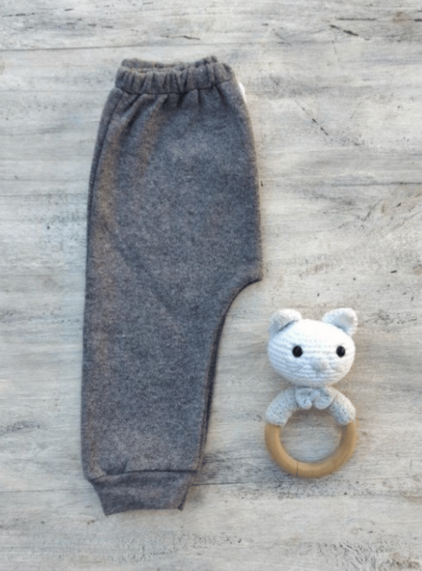 Producto - Pantalon gris oscuro Tira Rosa