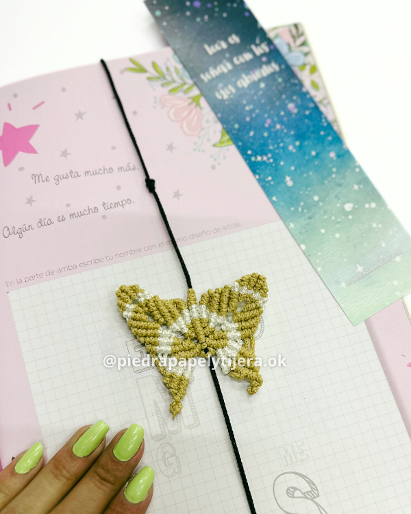 Producto - Señalador marca páginas mariposa beige