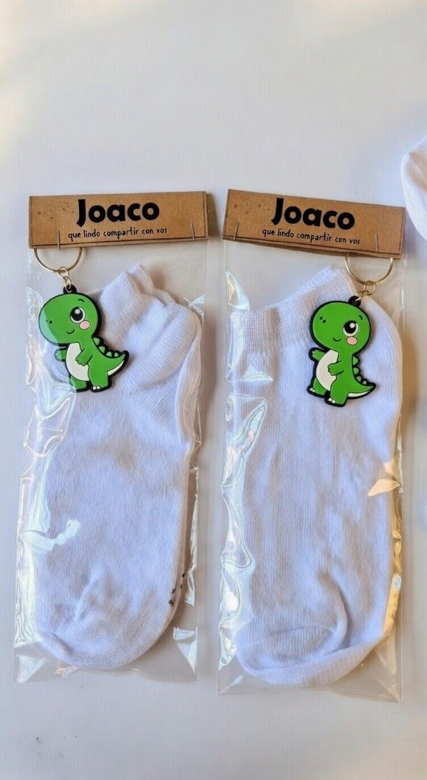 Producto - Set de Souvenir: Medias Soquete + Llavero Temático
