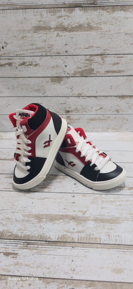 Producto - zapatilla botita mini kids con rojo del 27 al 34 - 2