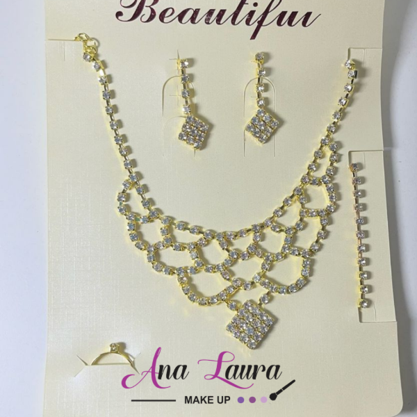 Producto - Set de collar y aros strass