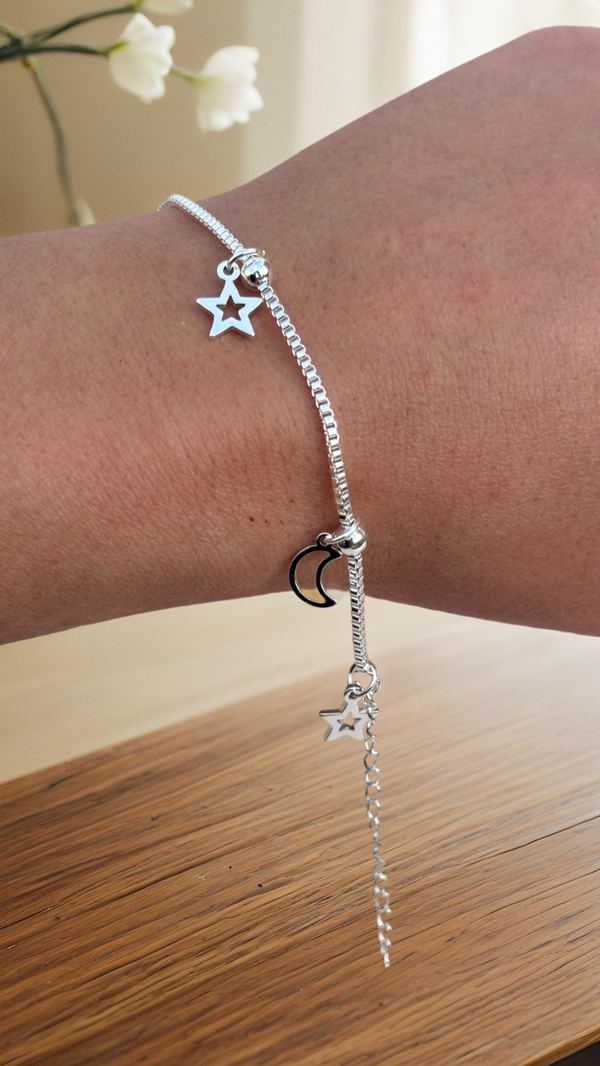 Producto - Pulsera con dijes colgantes de luna y estrellas ACERO BLANCO PA52
