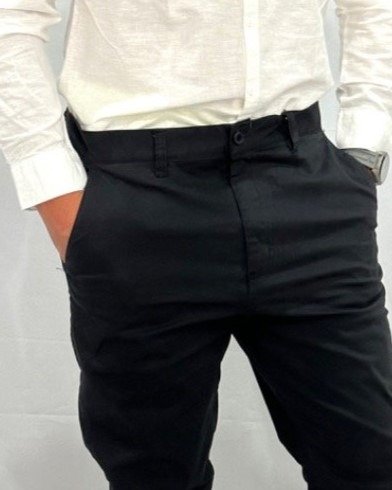 Producto - Pantalón corte chino negro