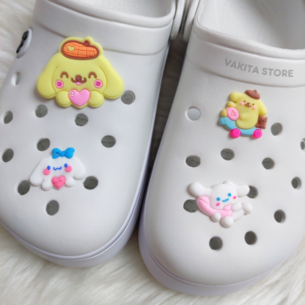 Producto - Pack de pines Sanrio - A