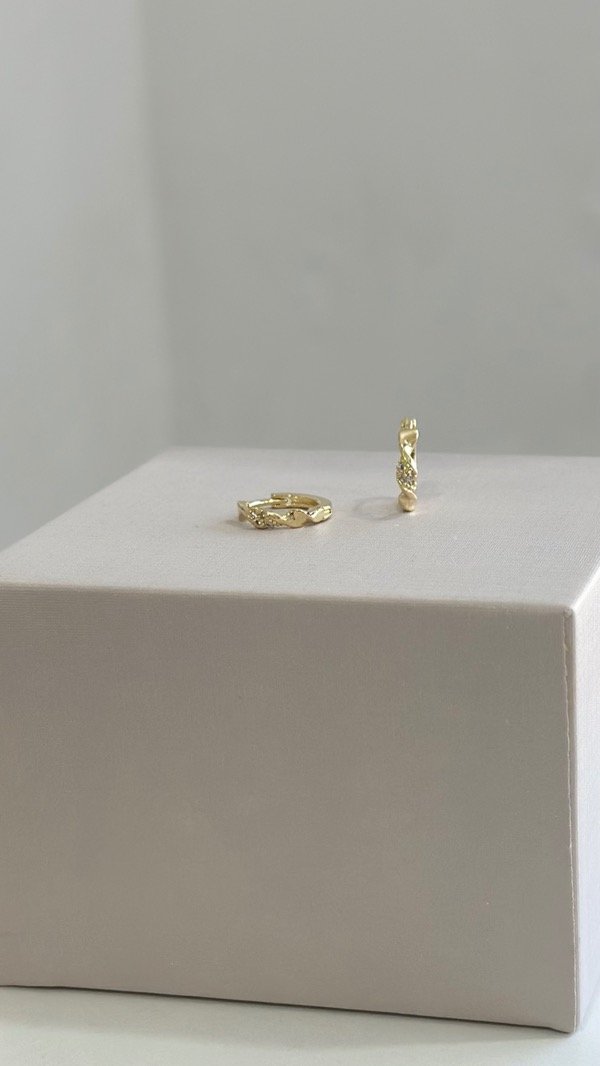 Producto - Argolla Deysi laminada en oro 18k