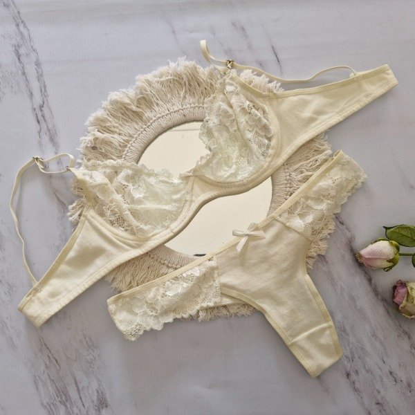 Producto - Conjunto algodón y puntilla - talle 95